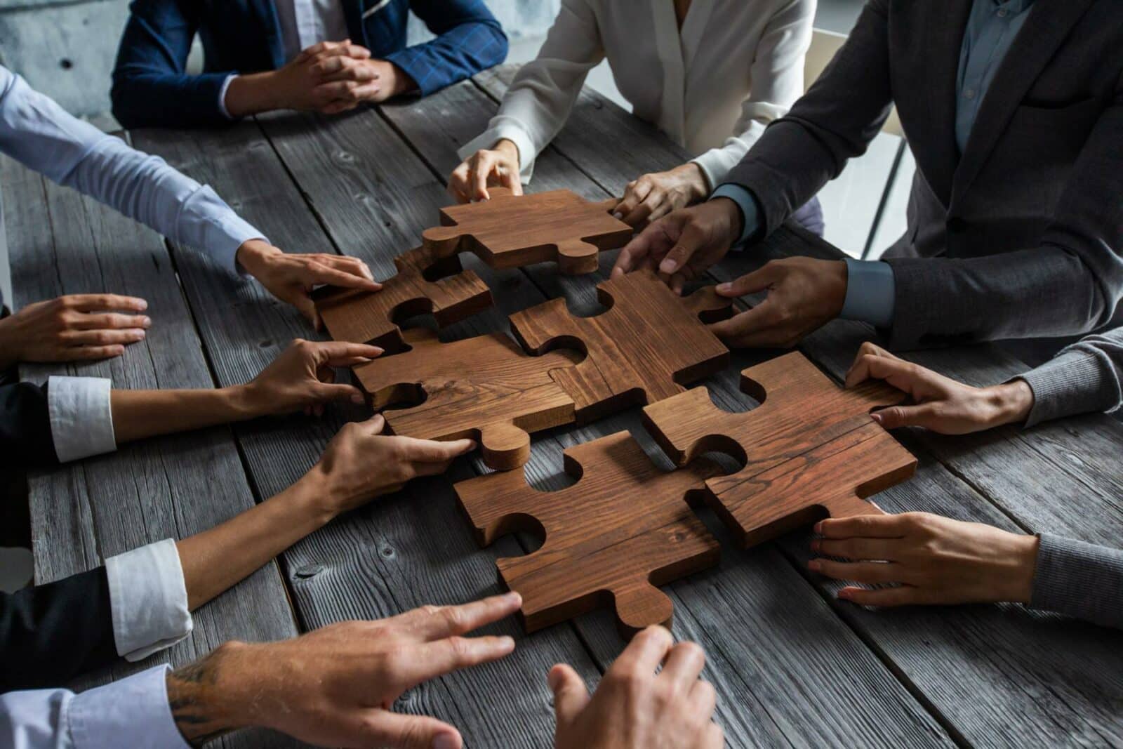 Mehr über den Artikel erfahren Top 6 Strategien, wie Unternehmen im Wettbewerb um Fachkräfte gewinnen